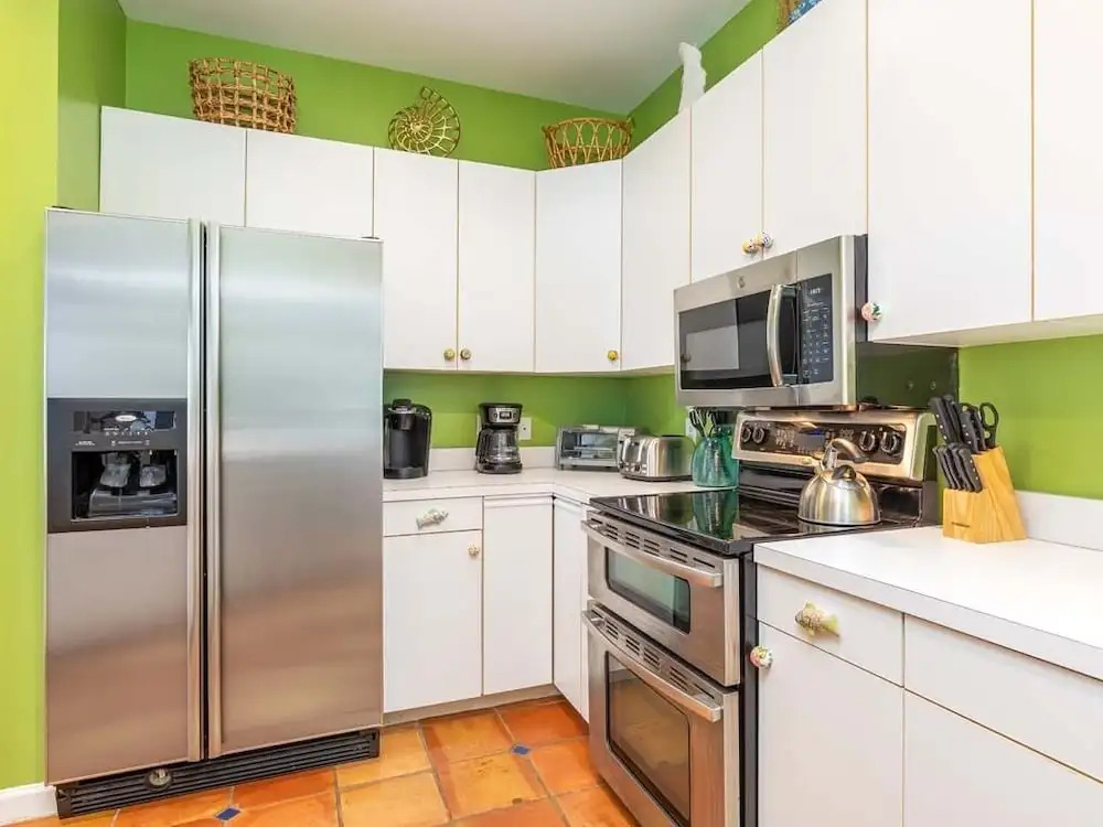 The Cool Coconut by Tybee Vacation Rentals