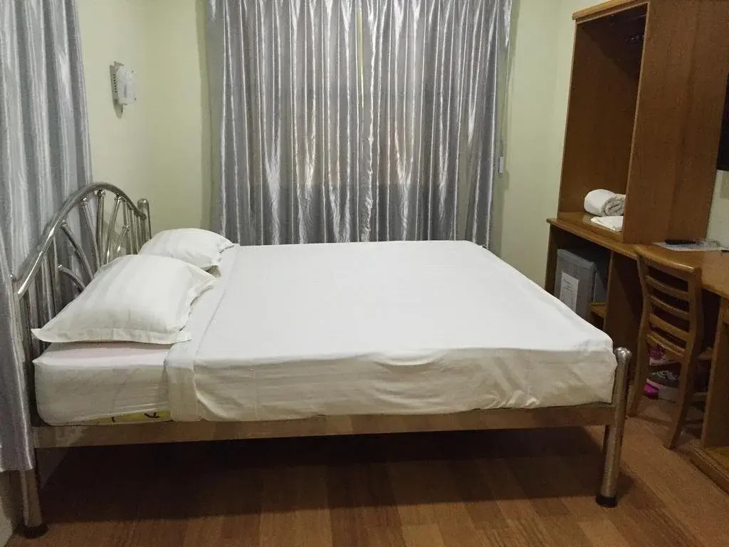 Htun Yadanar Motel