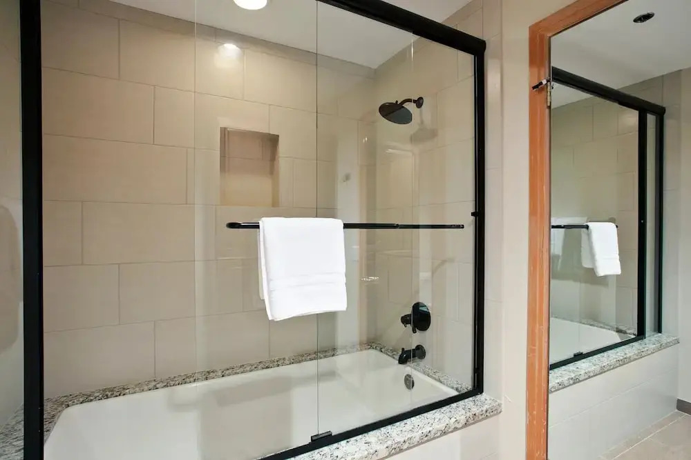 Twin Pines at Deer Valley Resort - Three Bedroom Condo with Hot Tub #5 3 Condo