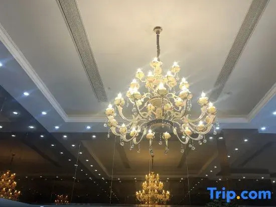 Weizun Boutique Hotel (Shanghai Hongqiao Airport National Convention and Exhibition Center store)