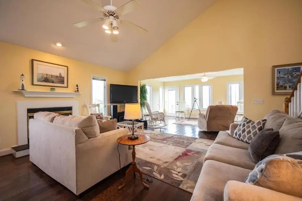 Sound Bite by Oak Island Accommodations