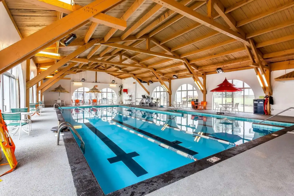 The Aurora Inn Hotel and Event Center