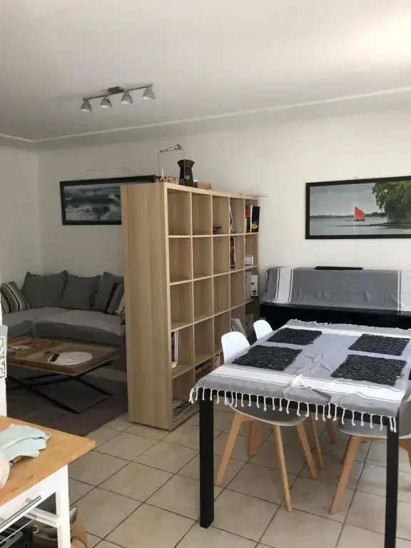 APPARTEMENT CONLEAU VANNES une Chambre WIFI