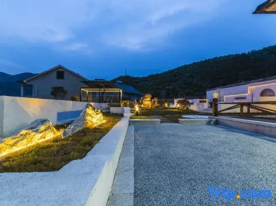 Yunyu·Bitter Wuman Shanling Wild Luxury Travel Panorama Beauty Hotel