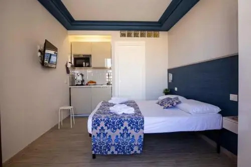 Elisir Suite Rooms by Marino Tourist