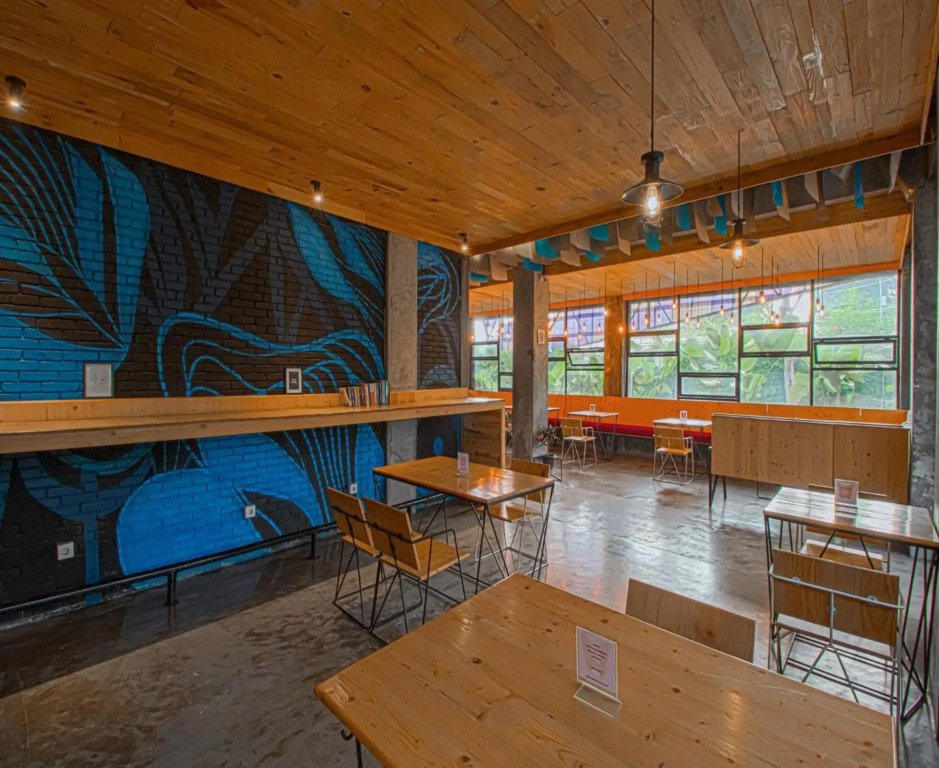 Hotel Kupu Kupu Lembang