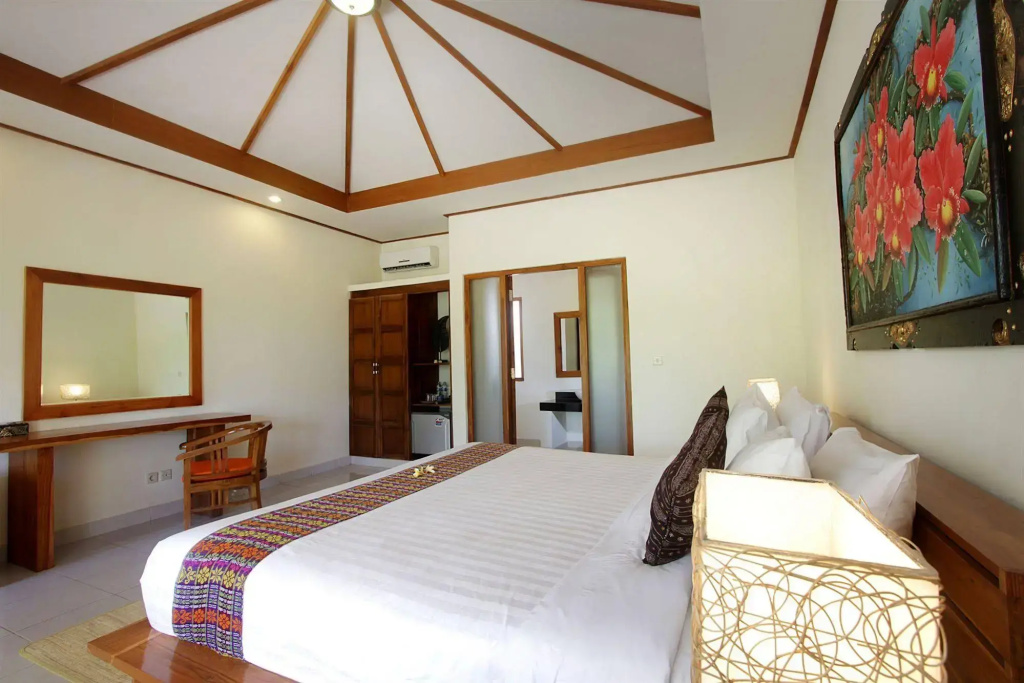Puri Sari Beach Hotel