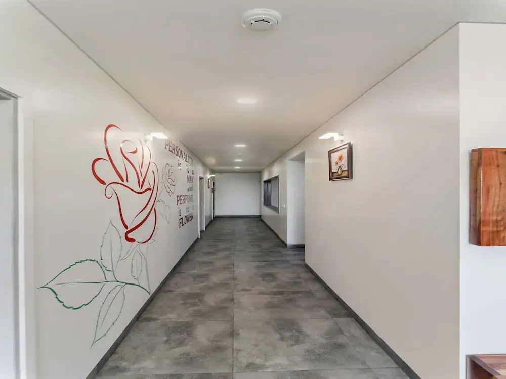 Capital O 17305 Hotel Fleur