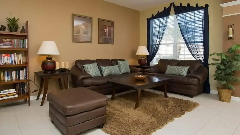 Luxurious 6 Bedroom 4 Bath Villa in Windsor Hills Resort