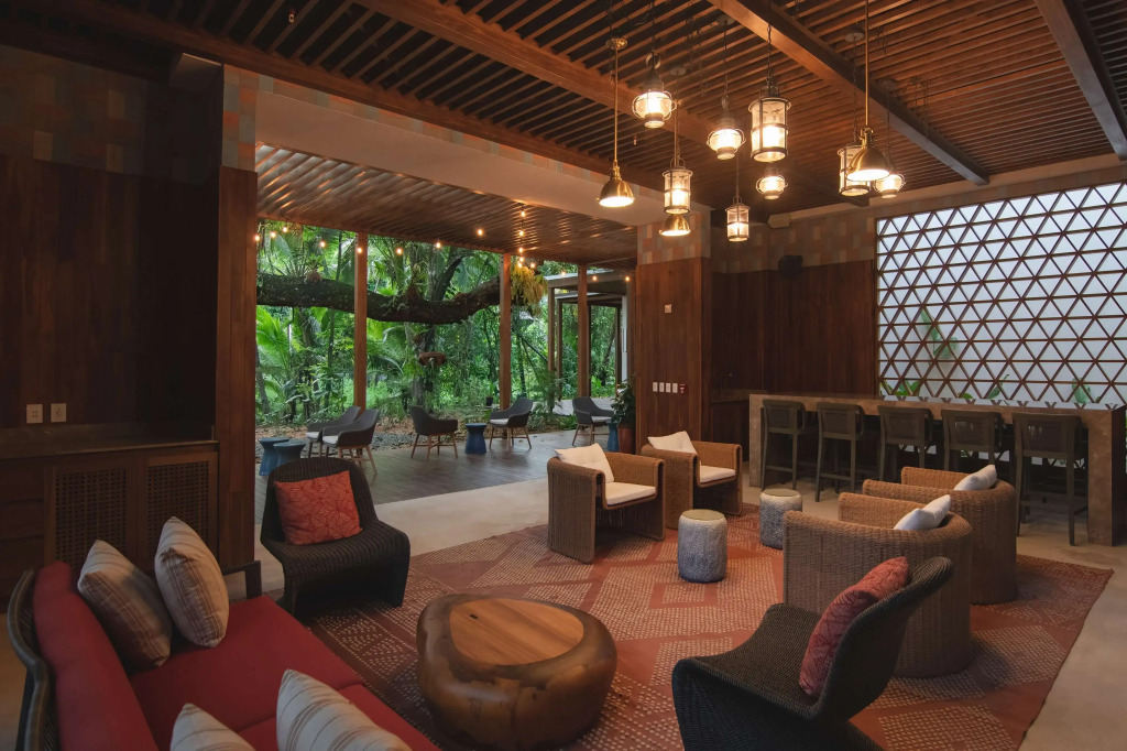 Botanika Osa Peninsula, Curio Collection By Hilton