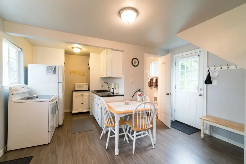 622 Holladay 1 Bedroom 1 Bathroom Home