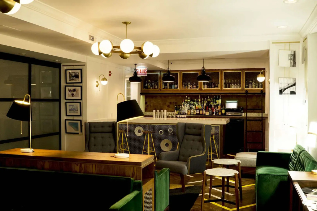 ACME Hotel Chicago, Outset Collection by Hilton