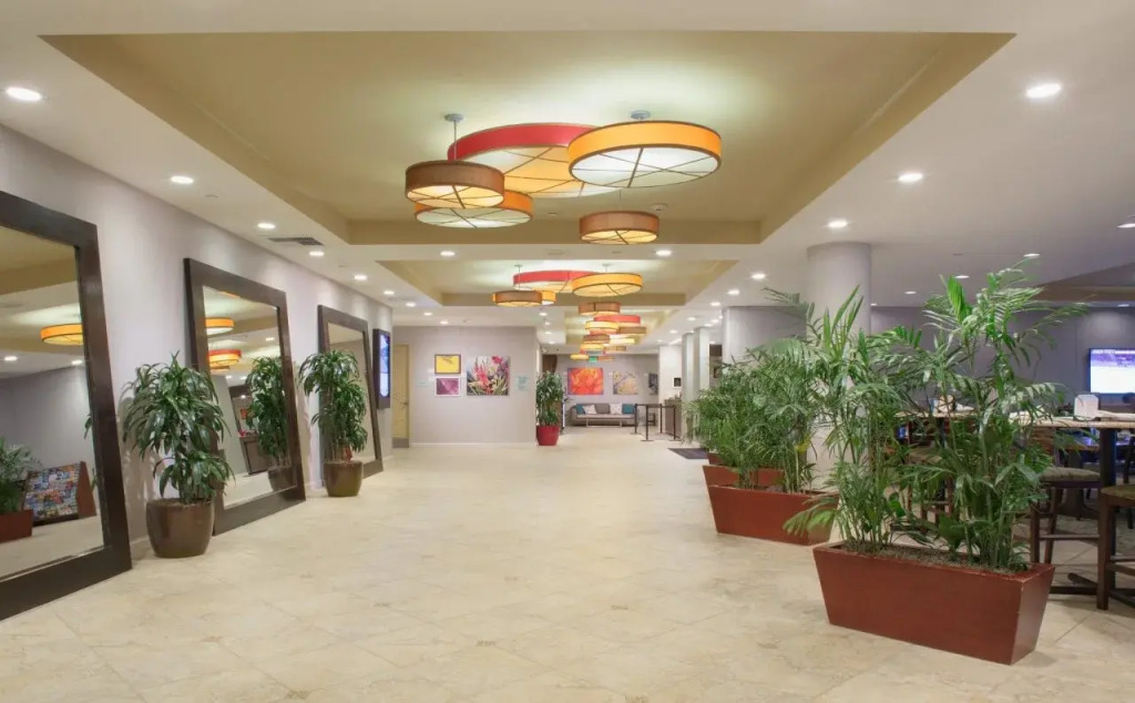 Crowne Plaza Ventura Beach by IHG