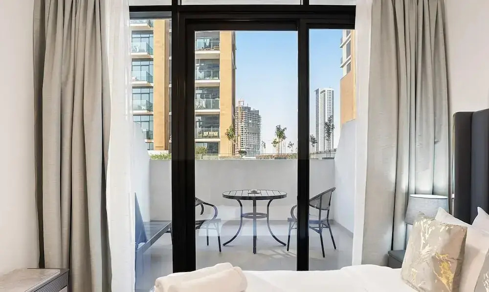 Azizi Riviera Studio with Chic Furnishing