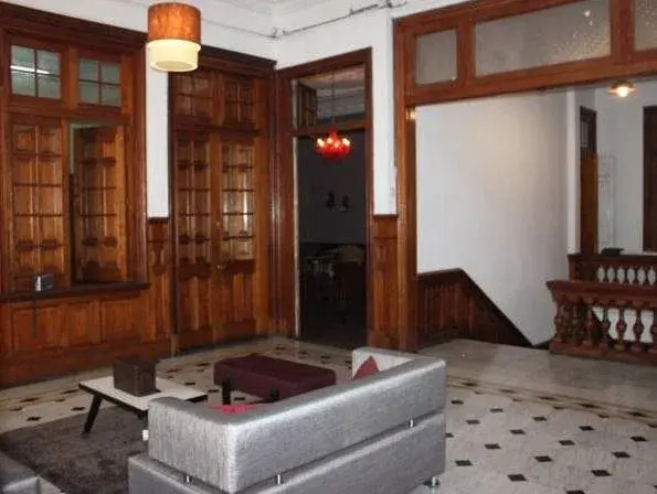 1900 Backpackers Hostel