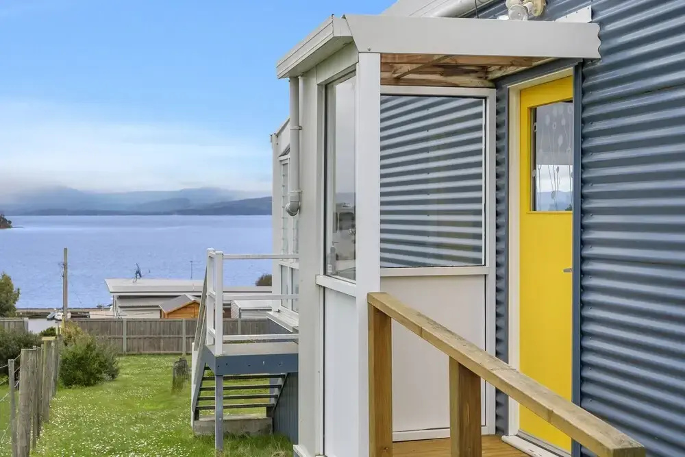 Blue Cottage Bruny Island