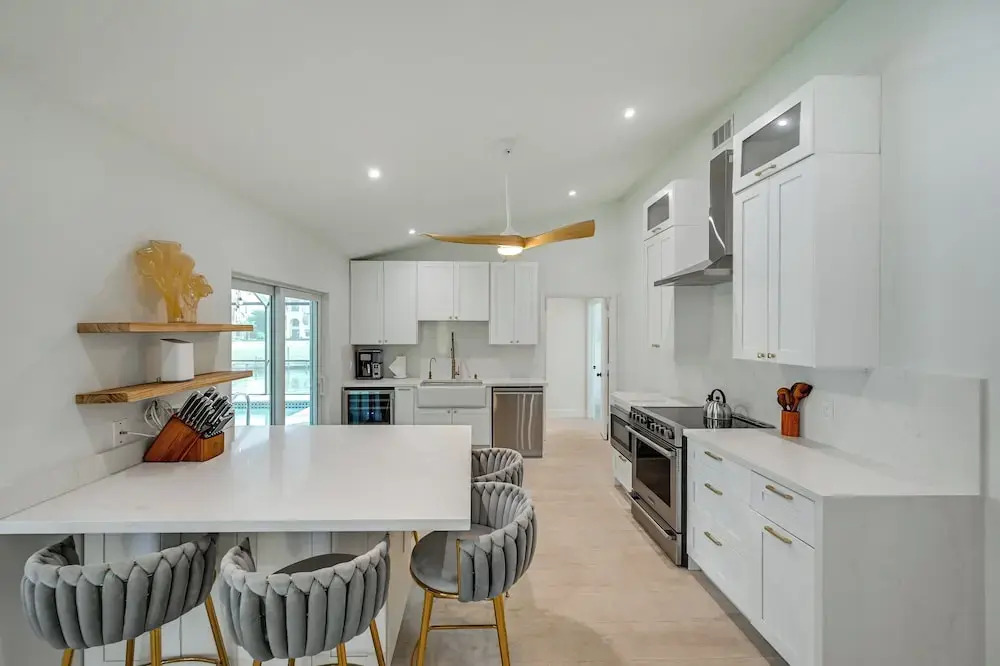 Private Pool, Patio & Peace: Marco Island Getaway