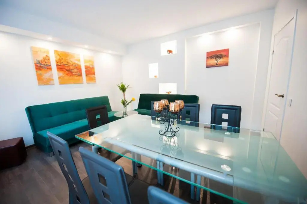 Vilnius Old Town, 3 BDR Penthouse, 100 m2 with Terrace