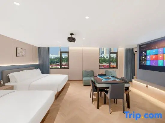 Qiqing Mercure Hotel (Rainbow Beach Branch)