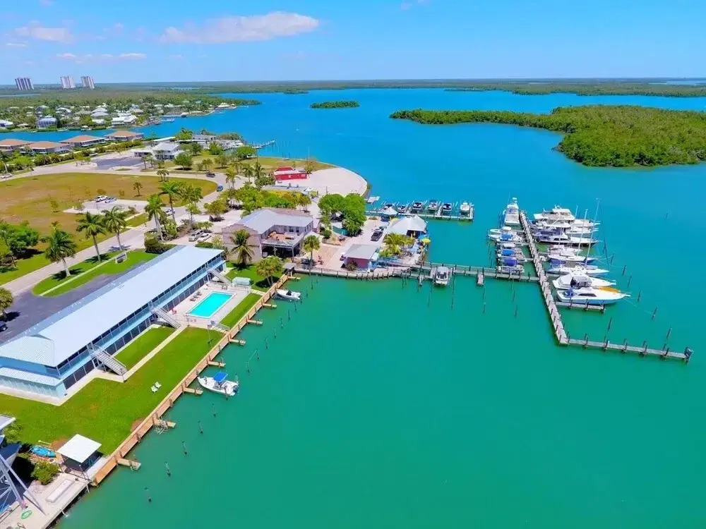 Dwl - 10 - Driftwood Landing 1 Bedroom Condo by Redawning