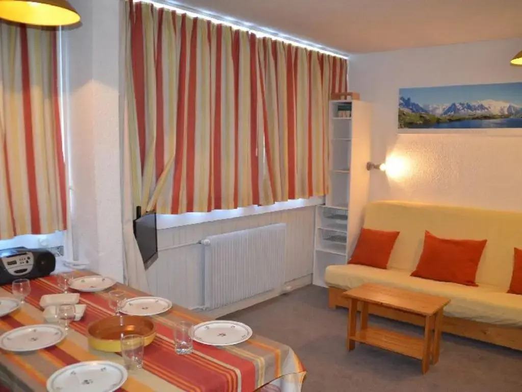 Appartement Les Menuires, 1 pièce, 4 personnes - FR-1-452-247
