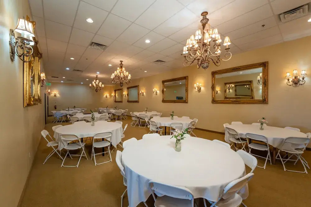 Silverland Inn