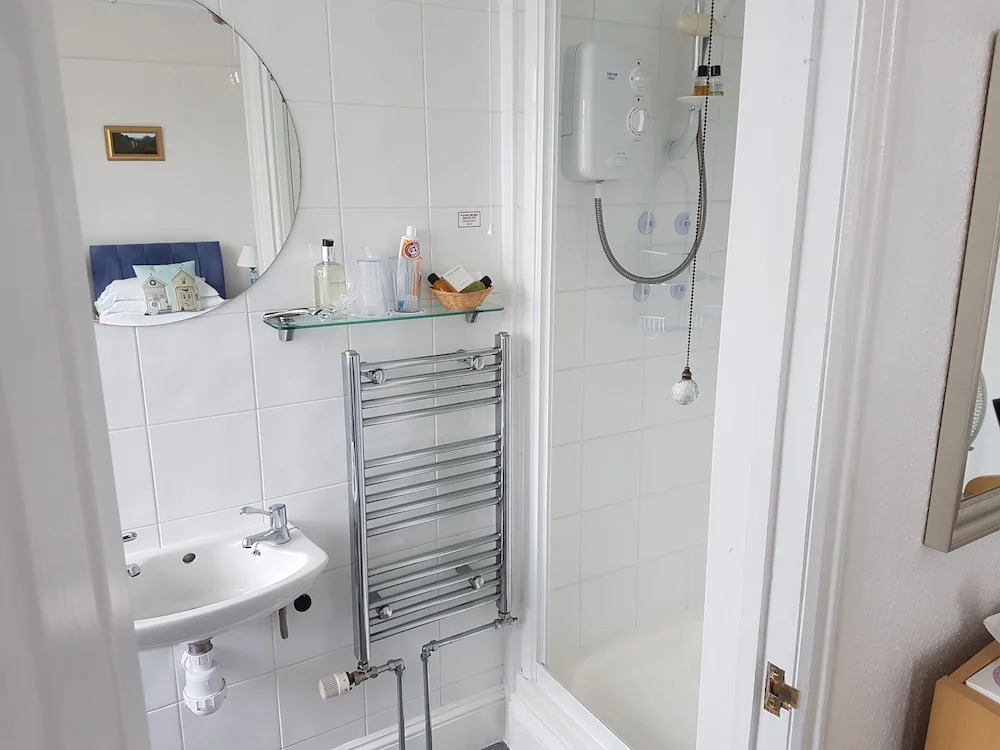 Montrose Guest House