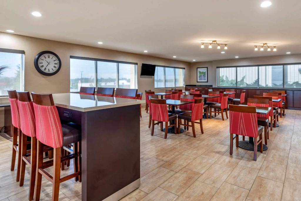 Comfort Suites Florence Shoals Area