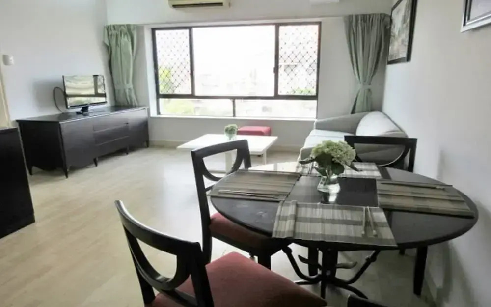 Odela Estella Riverside Luxury Vacation