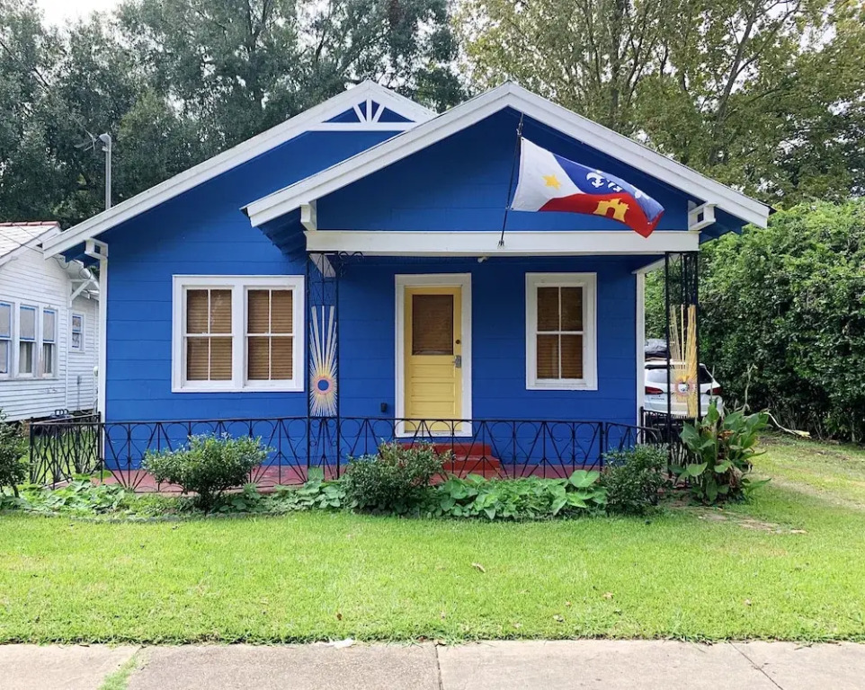 Blue Moon Guest House