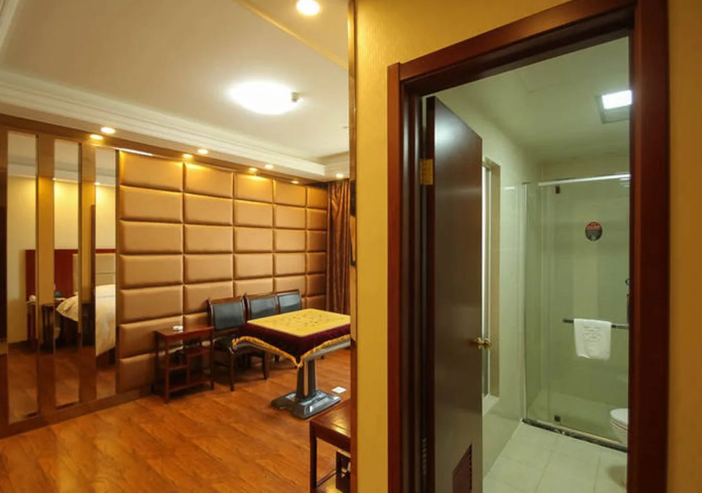 GreenTree Inn Suqian Sihong Passenger Station Zhongyuan Logistics District Hotel