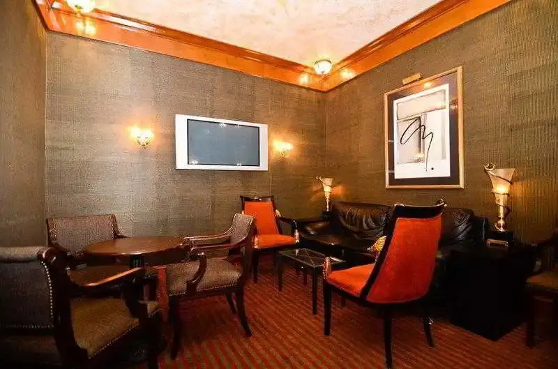 Best Western Chateau Suite Hotel