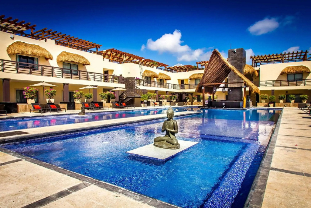 Aldea Beachside Condo by BVR
