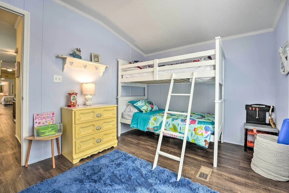 Charming South Haven Home - Great Location