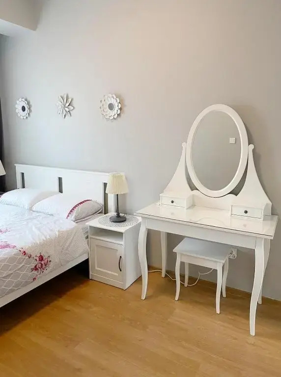 Koza Apartment, next to Akbati Shopping Mall and Tennis court Soul Entertainment