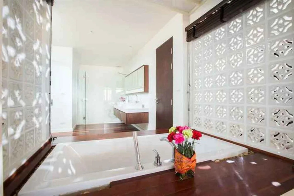 Amatapura Beach Villa 1