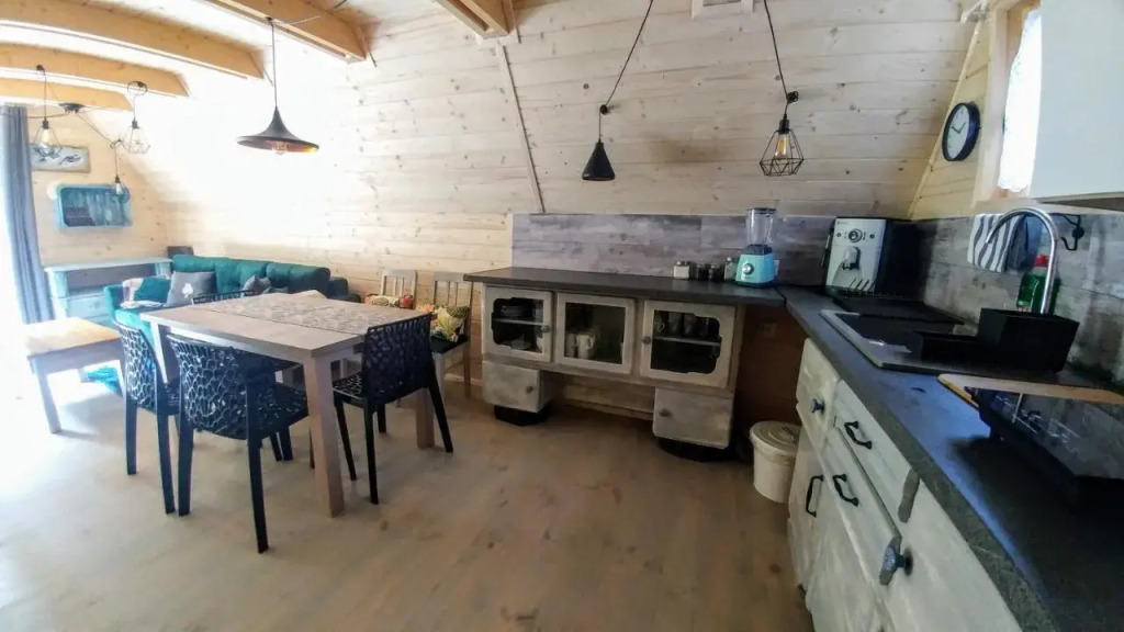 Osada pod Beskidem- chatki całoroczne