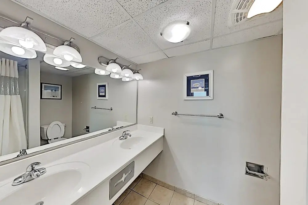 Beachfront Getaway W/ Pools, Hot Tubs & Lazy River 2 Bedroom Condo