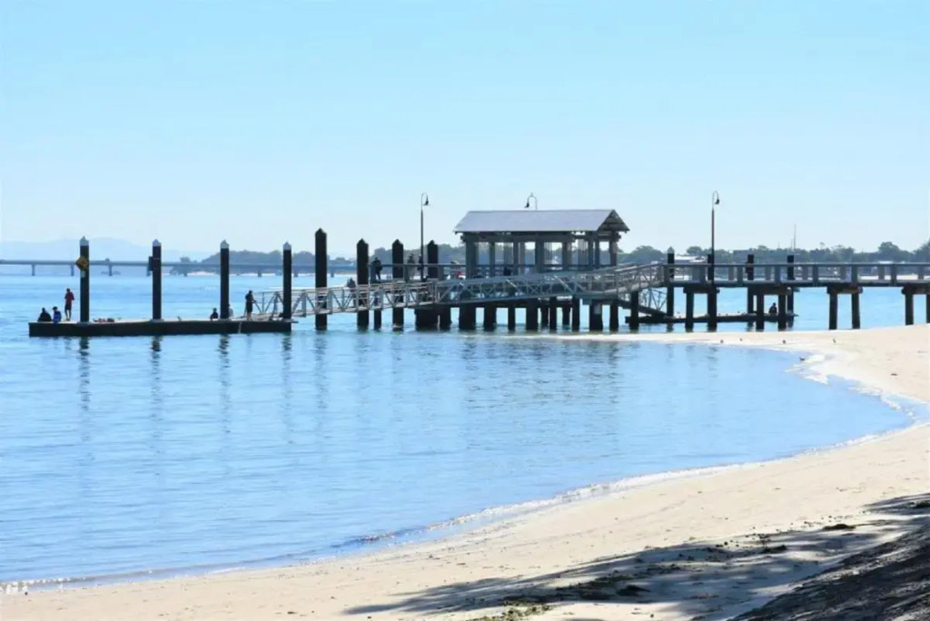 Bellissimo - 2 Bedroom apartment in the Sylvan Beach Resort!