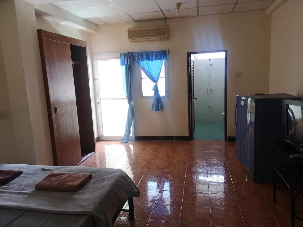 Soi 5 Apartment