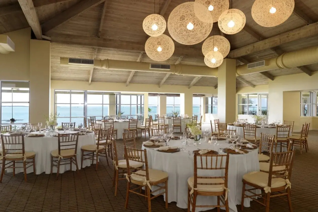 Bakers Cay Resort Key Largo, Curio Collection By Hilton