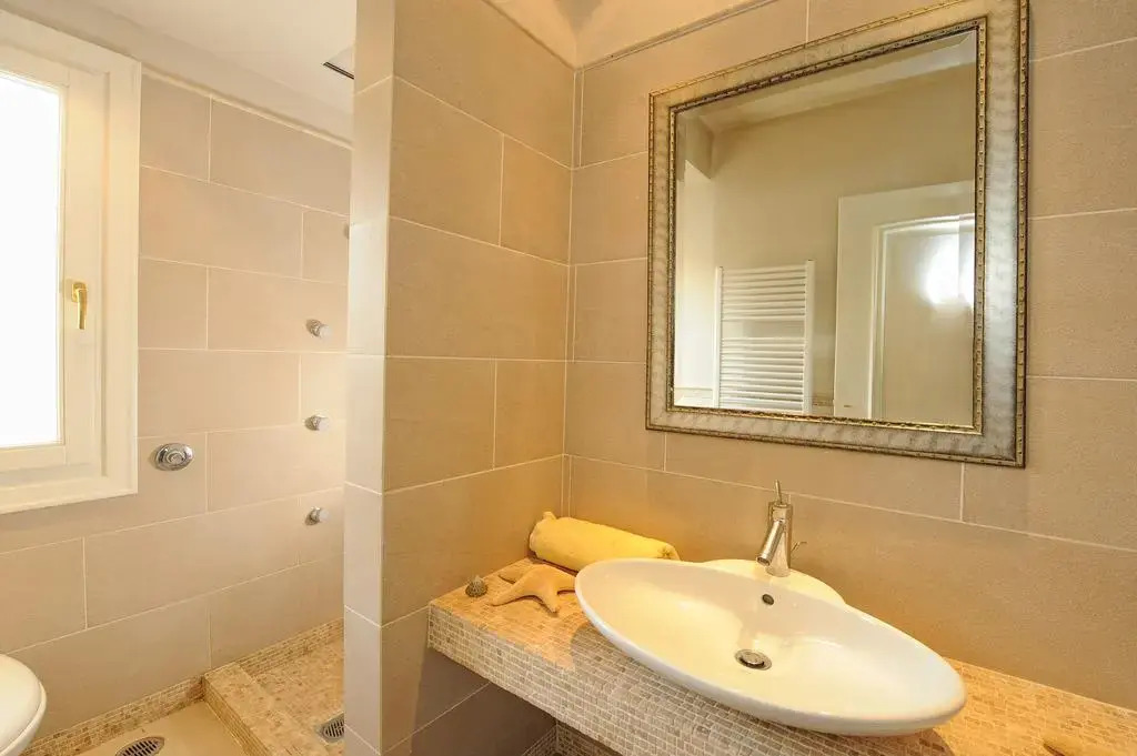 Villa Iris Luxury House