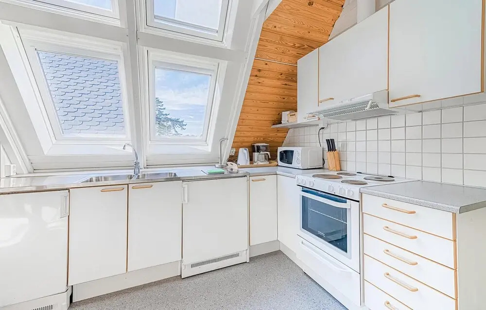 Beautiful Home in Landskrona With 3 Bedrooms and Wifi