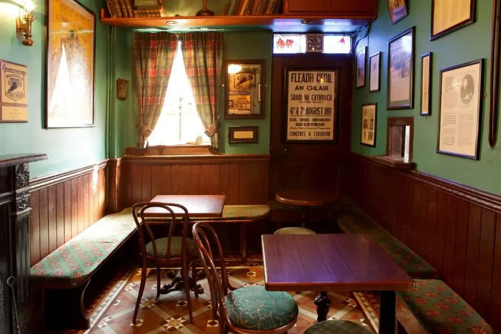 Crotty's Pub & Accommodation