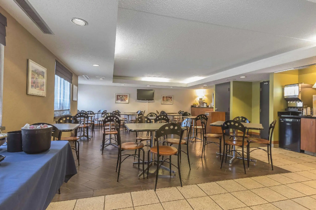 Quality Suites