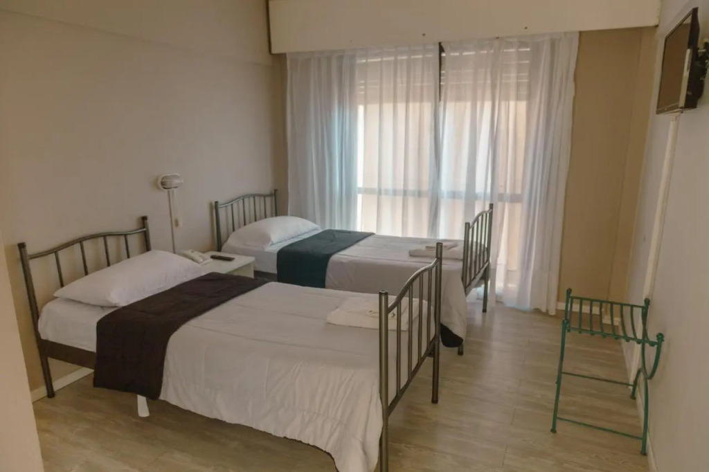 Rayentray Hostal