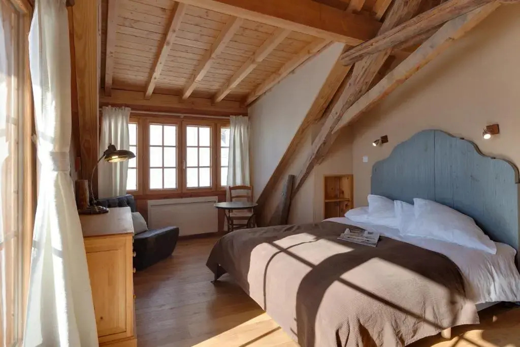 Chalet,14 p, 230m2,sauna,billard,source