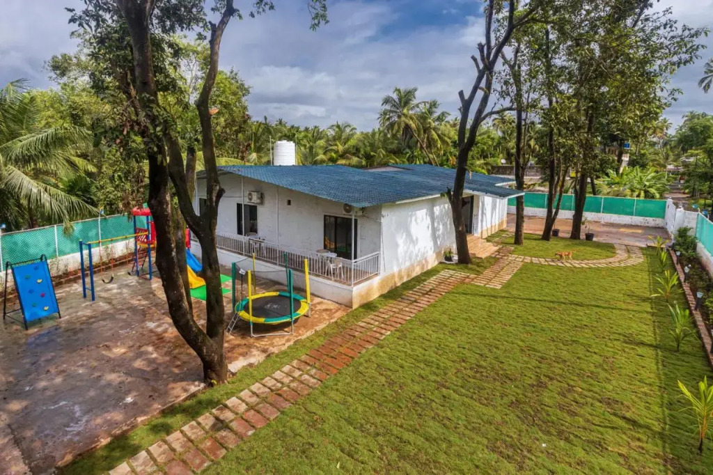 Saffronstays Solaris, Alibaug