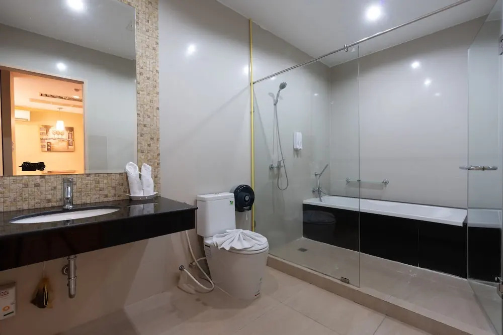 Greenview Ekkamai10 Suite