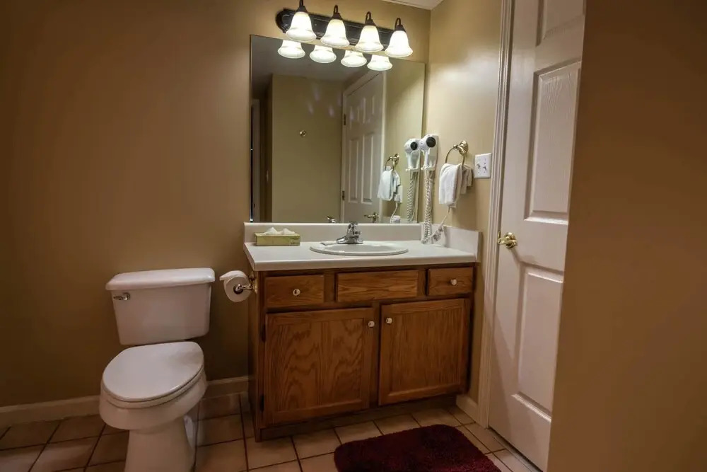 Whispering Pines 234